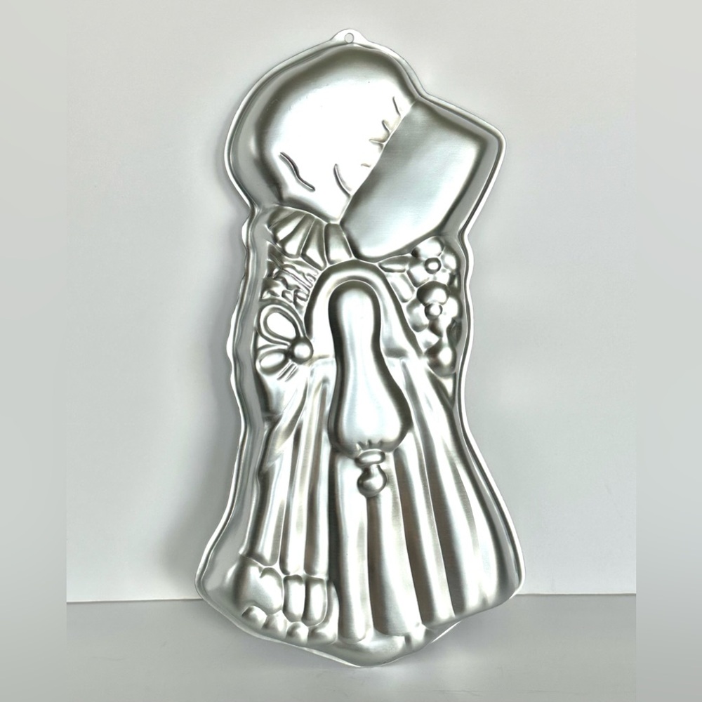 Vintage Wilton 1975 Holly Hobbie Cake Pan
